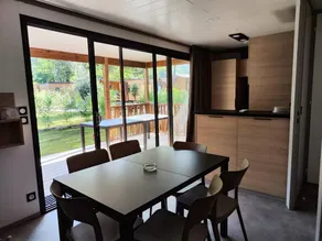 Flower Camping La Marmotte - Chalet Premium 56m² - 3 bedrooms Covered terrace Reversible air conditioning TV 6 people - Image 2