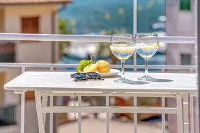 Fantastic Apartment “Casa Paqui”with Sea View, Mountain View & Wi-Fi - Image 4