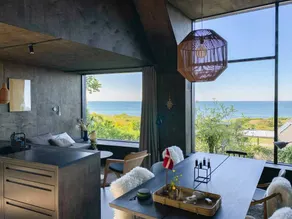 Beach-close summer house with panoramic view - Image 3