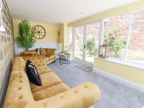 Agréable cottage adapté aux familles avec jacuzzi et jardin | Avec animaux admis - Image 5