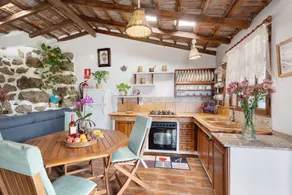Ferienhaus 'Rosalía' mit Meerblick, Terrasse und WLAN - Image 5