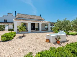 Holiday home with private pool, terrace & garden - Image 2