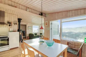 Beautiful holiday home with barbecue & terrace | Next to the beach - Image 3