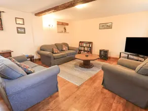 Cottage adapté aux familles avec jardin | Avec animaux bienvenus - Image 2