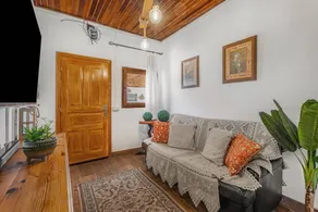 Vacation Home 'Land Of Dreams' with Sea View, Shared Pool and Wi-Fi - Image 4