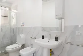 Ferienwohnung mit Garten und Pool | Perfekt für die Arbeit von Zuhause | Haustiere sind willkommen - Image 5