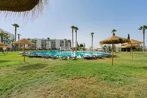 Premium family apartment in Almerimar with garden and pool views - Image 2