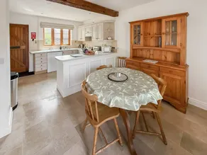 Cottage with garden, pool & hot tub | River view - Image 3