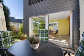 Apartamento vacacional con jardín y terraza | Vistas al jardín - Image 2