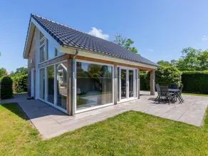 Agréable maison de vacances avec jardin et terrasse - Image 3