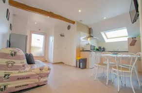 Gite with barbeque, terrace & garden | Pets allowed - Image 2
