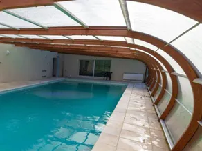 House with heated pool - Image 2
