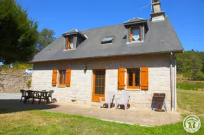 Gite with barbecue, garden & terrace - Image 3