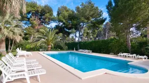 Appartement de vacances avec piscine, jardin et terrasse | Vue mer - Image 2