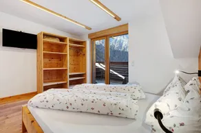 Steinhof Room Abendsonne with Mountain View, Shared Terrace, and Wi-Fi - Image 2