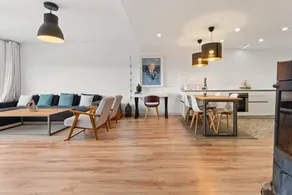 Fully equipped beautiful house with terrace, garden & hot tub | Garden view | Perfect for remote work - Image 4
