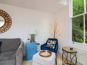 Cottage with garden | Beach view - Image 5