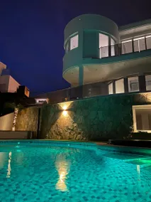 Fully equipped charming chalet with barbeque, private pool & garden | City view - Image 2