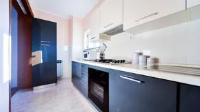 Fully equipped apartment with pool, BBQ & garden - Image 4