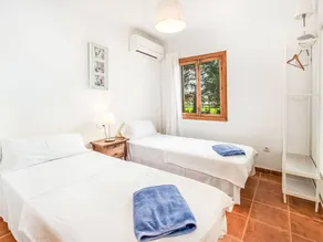 Charmante maison de vacances adaptée aux familles avec barbecue, terrasse et jardin | Vue montagne | Parfaite pour le travail à distance | Avec animaux bienvenus - Image 5