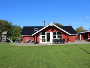 Children-friendly house with sauna, BBQ & terrace | Close to the beach | Dogs allowed - Image 3