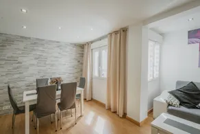 Apartment with 2 bedrooms for 4 persons - Image 2