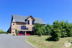 Gite with garden, BBQ & terrace - Image 2