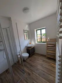 Holiday apartment with garden - Image 5