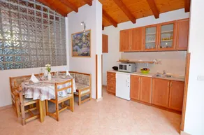 Tolles Ferienhaus mit Grill und Garten | Gartenblick | Haustiere sind willkommen - Image 4