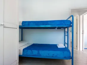 Private room | Next to the beach - Image 4