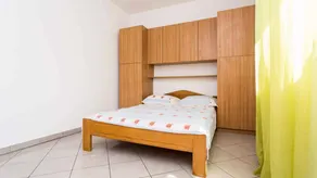 Apartamento vacacional con barbacoa y terraza - Image 5