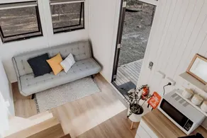 Spectacular Tiny House Loft Near National Parks, Forests and Coast in Queensland, Australia - Image 3