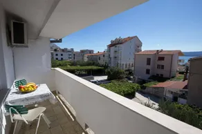 Holiday apartment with barbecue - Image 2