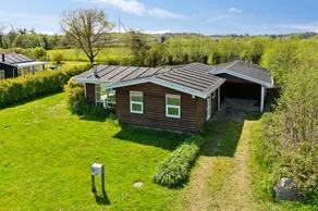 House with BBQ, terrace & garden - Image 3