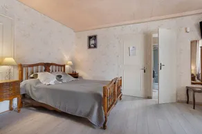 Child-friendly bed and breakfast with terrace, garden & pool | Garden view | Pets are welcome - Image 5