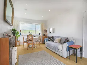 Cottage with garden | Sea view - Image 3