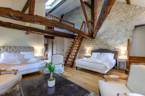 Bed & breakfast with garden | Garden view | Pet-friendly - Image 5