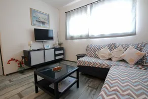 Apartment with terrace & barbeque - Image 3
