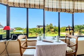 Bed and breakfast with garden | Sea view | Next to the beach - Image 2