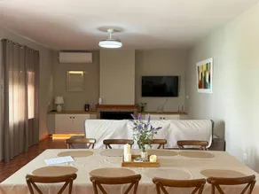 Family-oriented wonderful house with barbecue, terrace & private pool | Pets allowed - Image 3