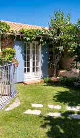 Holiday apartment with BBQ, terrace & pool | Pool view - Image 5