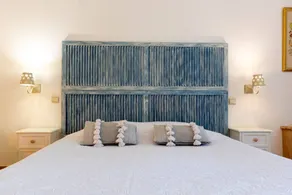 Bed and Breakfast 'Le Mas Du Loup - Camélia' with Mountain View, Shared Terrace and Wi-Fi - Image 2