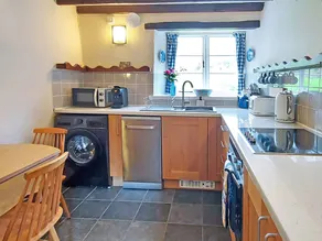 Charmant cottage adapté aux familles avec jardin et barbecue | Avec animaux bienvenus - Image 4