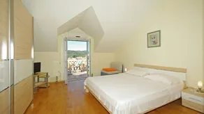 Pleasant flat with terrace | Sea view - Image 4