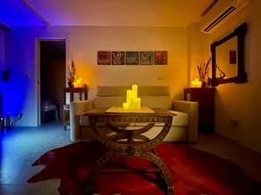 Agradable habitación privada con jacuzzi y sauna | Cerca de la playa - Image 5