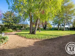 Fully equipped cottage with garden & barbecue - Image 5
