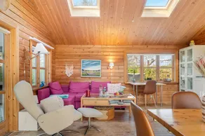 Fully equipped charming house with garden, barbeque & sauna | Pet-friendly - Image 2