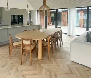 Unique holiday home directly on the beach - Image 3