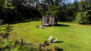 Charming Tiny House with Stunning Landscapes and Abundant Wildlife in Queensland, Australia - Image 2