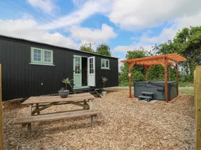 Landhaus mit Garten und Whirlpool - Image 2